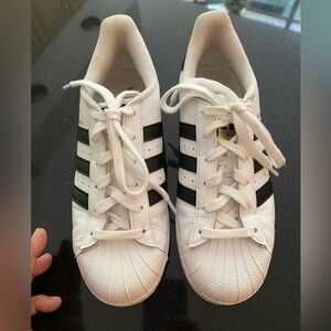 adidas SUPERSTAR 82 Sneaker Cloud White Core Black 7 1/2